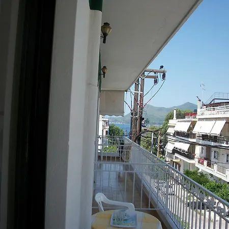 Apartamento Mitrou Zacharias